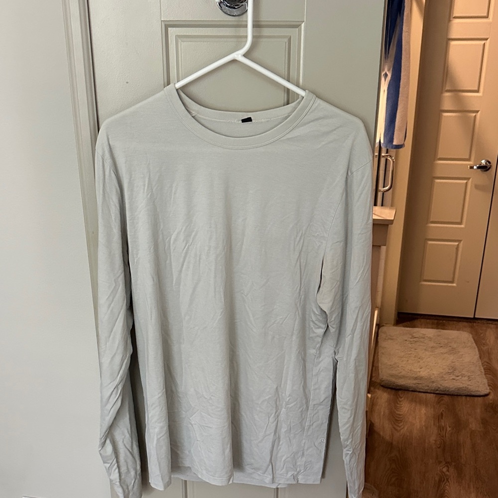 lululemon athletica Light Gray Long Sleeve Tee